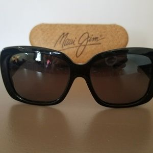 Maui Jim Sunglasses Black Lani Mj239-02